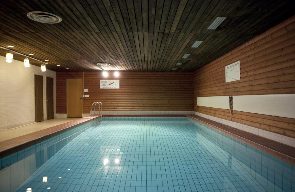 Hotel Jaemsae Esterno foto